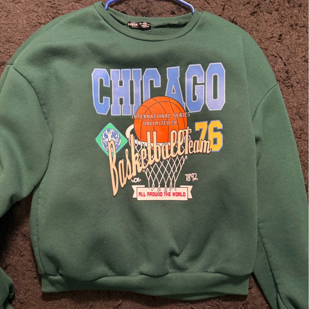SHEIN Green Chicago Basketball Team Sweater